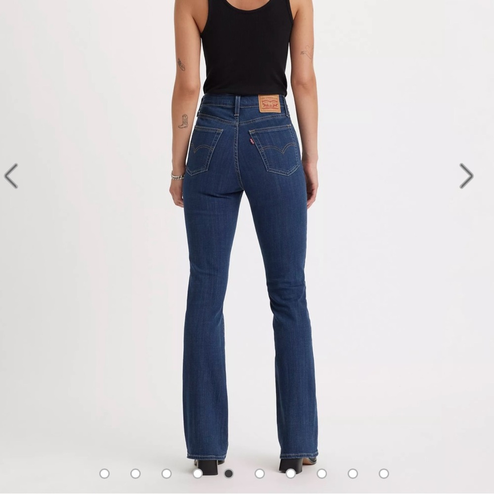 Levi’s 725 high rise boot cut jeans